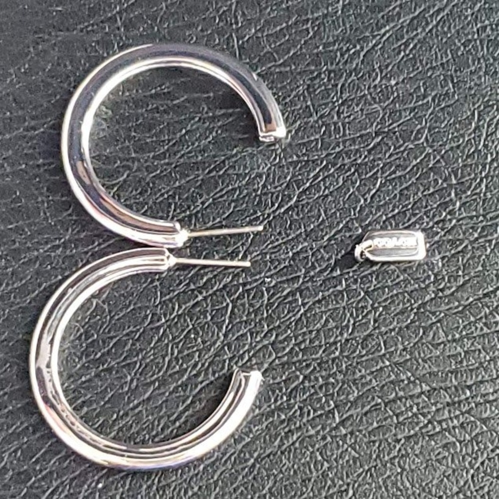 Coach Silver Tone Signature Charm 3/4 Hoop Earrings New with Tags C9478 - Picture 3 of 9